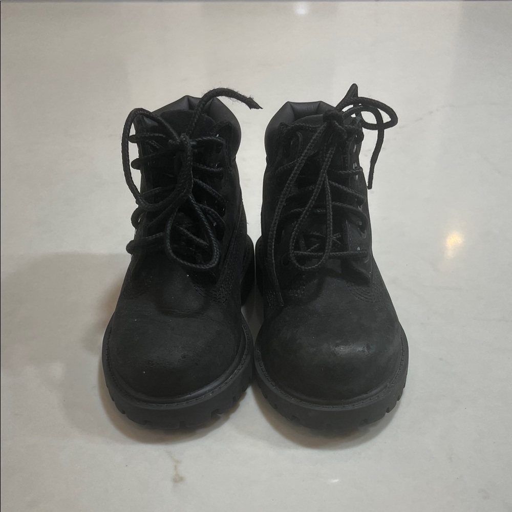 Timberland Toddler's Black Lace-Up Boots, lightly worn. - Picture 2 of 6